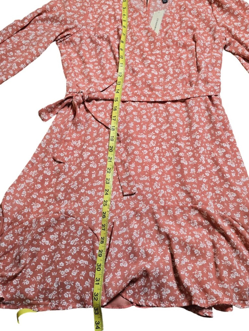 Trixxi Light Pink Ditsy Floral Long Puff Sleeve Dress XL NWT - Picture 4 of 6